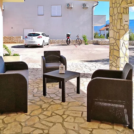 Apartment With A Parking Space Polje, Krk - 18669 Silo (Krk)