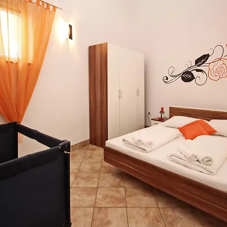 With Parking Space Polje, Krk - 18669 Appartamento *