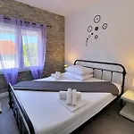 Apartamento With Parking Space Polje, Krk - 18669 Šilo
